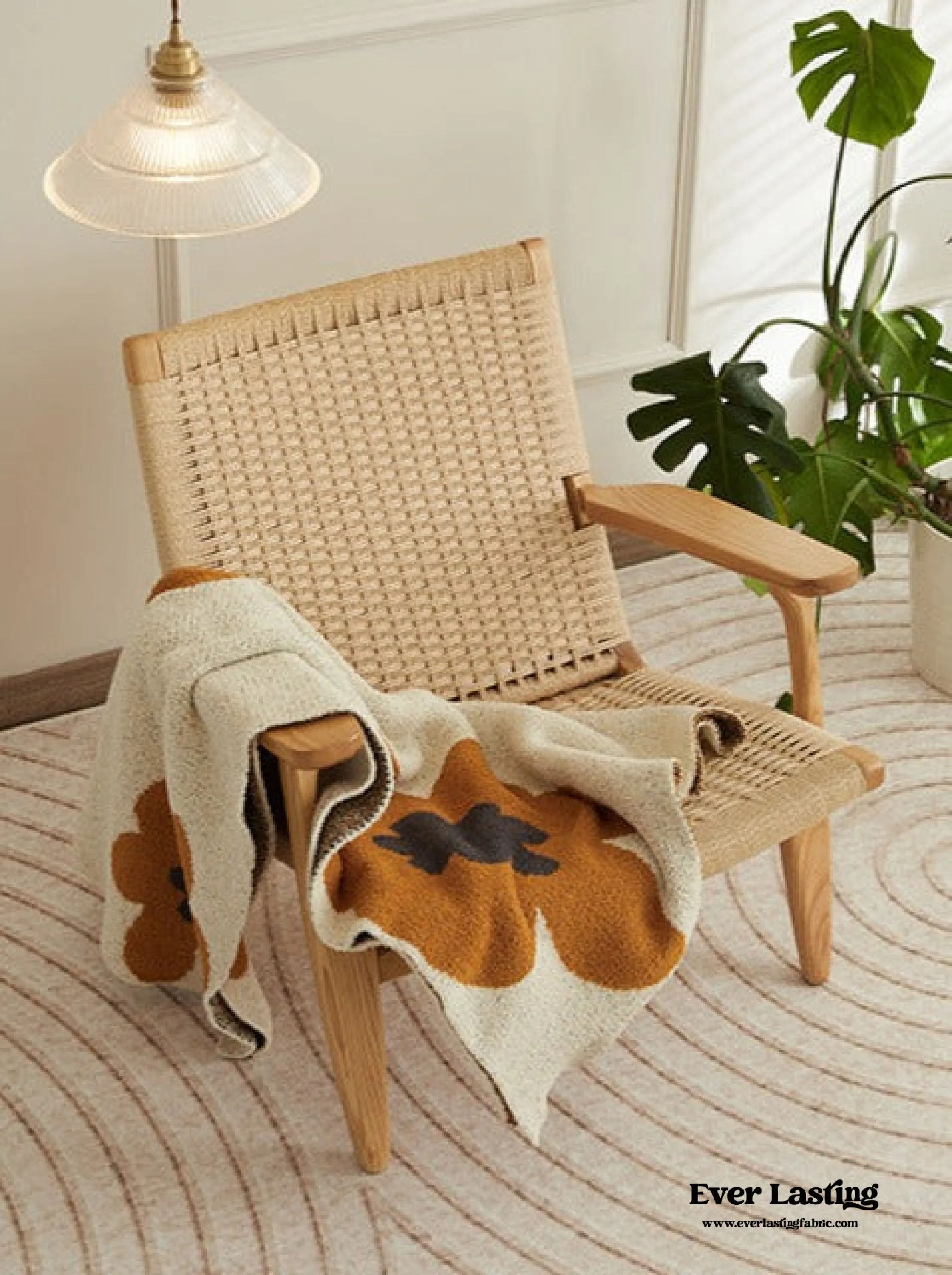 Cozy Earth Tone Floral Blanket / Orange   Beige