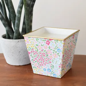 Palm Beach Floral Patterned Candle