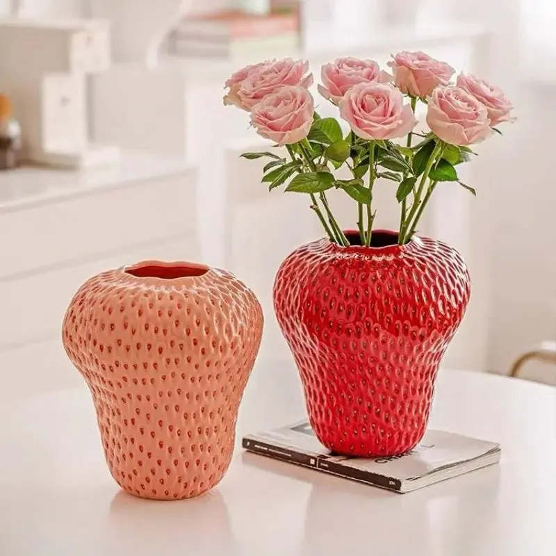 Strawberry Ceramic Vase - Kimi