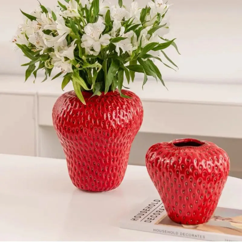 Strawberry Ceramic Vase - Kimi