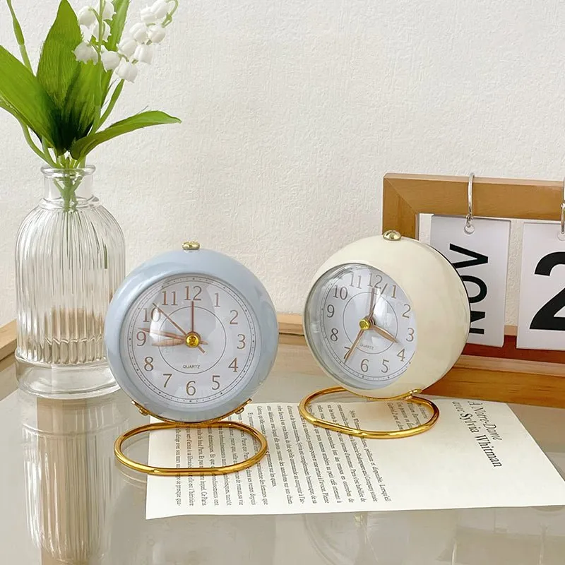 Vintage Round Analog Clock