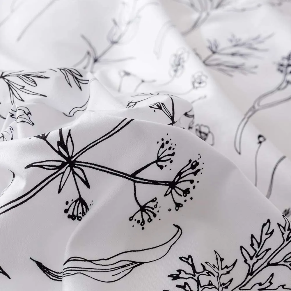 Wildflower White Bed Set